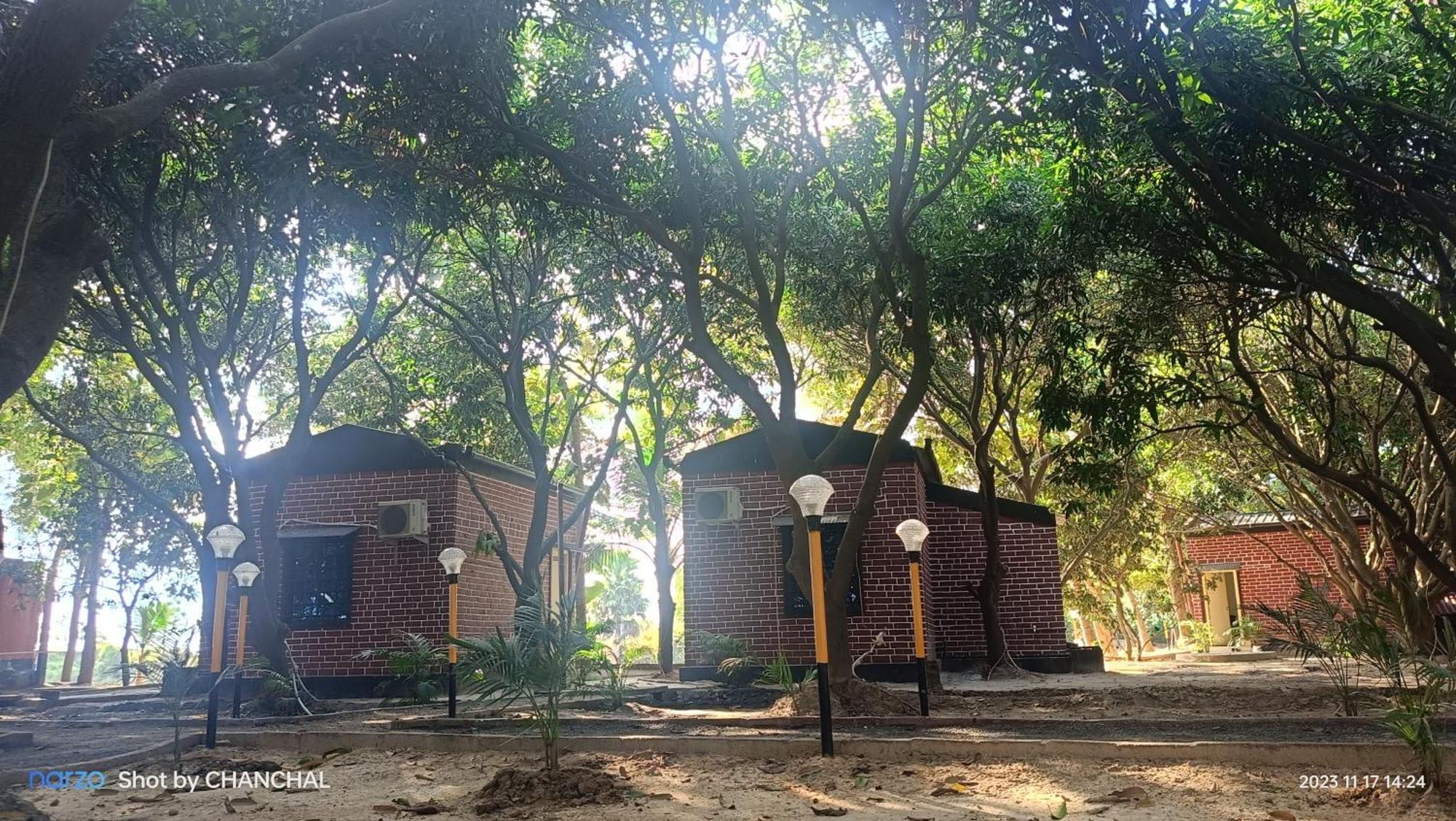 فندق Modhubon Agro Tourism بولبور المظهر الخارجي الصورة